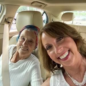 Meet your Posher, Becky